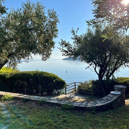 Villa Liana Sourpi Екстериор снимка
